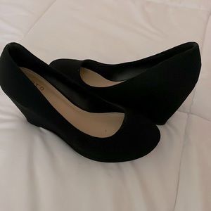 Black Wedged heels